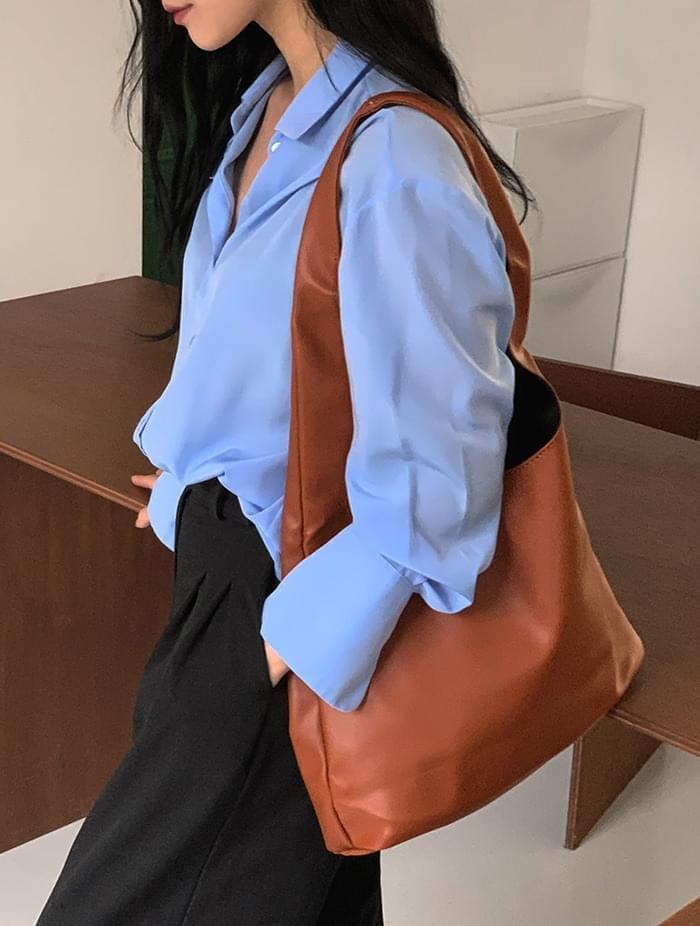 Road Big Hobo Shoulder Bag 2color (Ships Today)