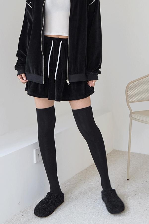 wool over knee socks (Ships Today)