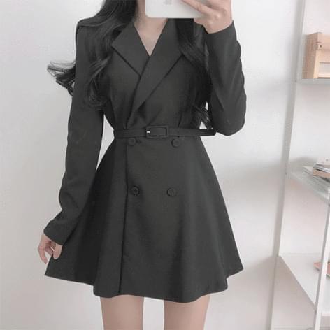 Ring-on belt jacket guest look ops (Ships Today)