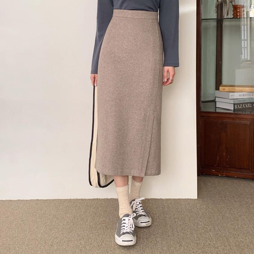 Royan wool slit H-line long skirt (Ships Today)
