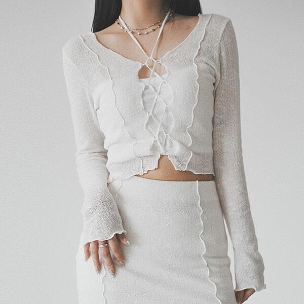 Jerin - Cropped T-shirt (Ships Today)