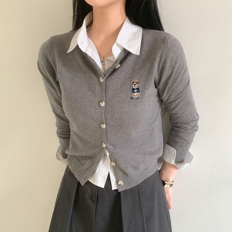 embroidered bear round cardigan