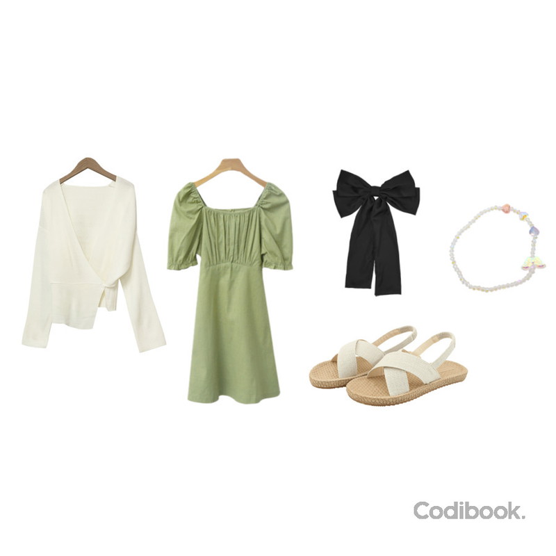 ENVYLOOK 린넨바질미니원피스,designershoes 리넨 크로스 슬링백 플랫샌들 베이지,LILYTI 반짝프리즘 팔찌 (비즈 나비 하트 쉐입 밴딩 홀로그램 오로라 데일리 악세사리 멀티/화이트)등을 매치한 코디