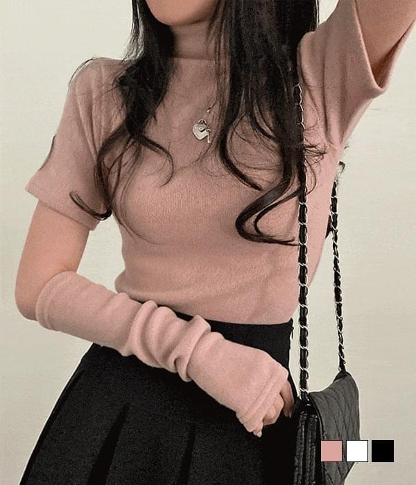 Soft Love Van Turtleneck Warmer Two-Piece Set (Ships Today)