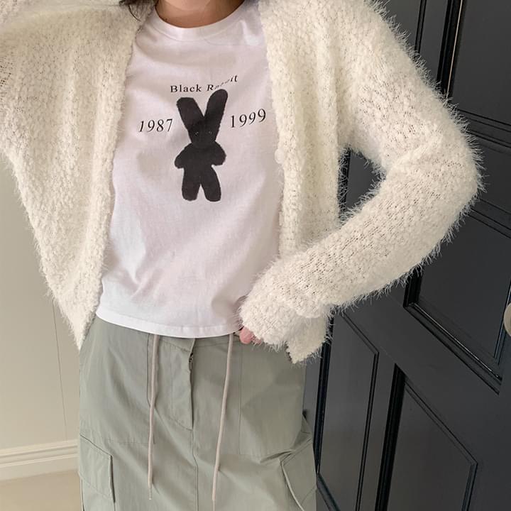 Black Bunny Print Cropped T-shirt (Ships Today)