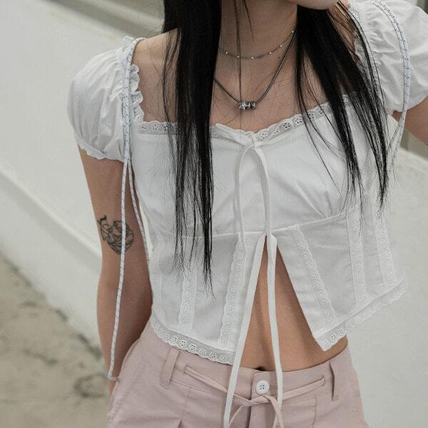 lace ribbon cropped blouse (Ships Today)