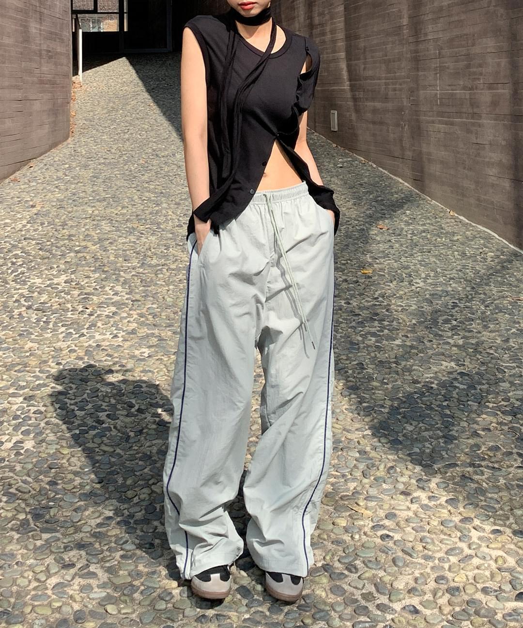 Bedrun Line Nylon Banding Pants (Ships Today)