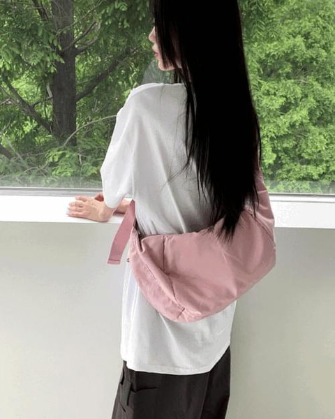 肩背包