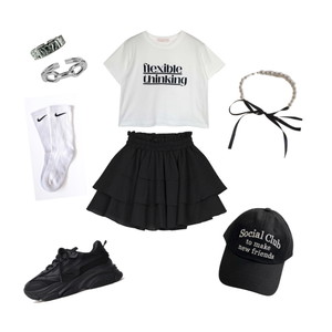 黒コーデ,여름코디,ガーリー,girly,fashion,ミニスカート,데이리룩,fyp,ootd,海外ファッション,Tシャツコーデ,着回しコーデ,白コーデ,韓国コーデ,ライブコーデ,パールネックレス,リボン 코디