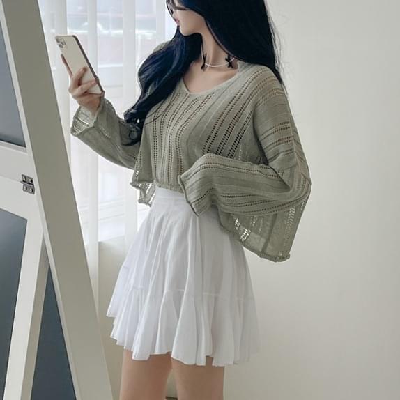 Half Neck Cashew Crop Knitwear