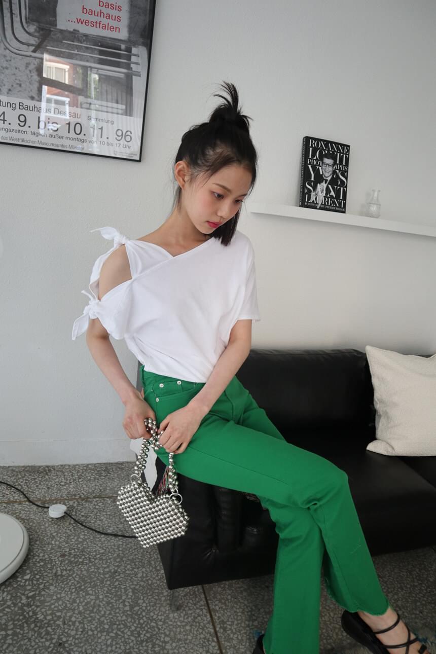Lulu Ribbon Slit Blouse