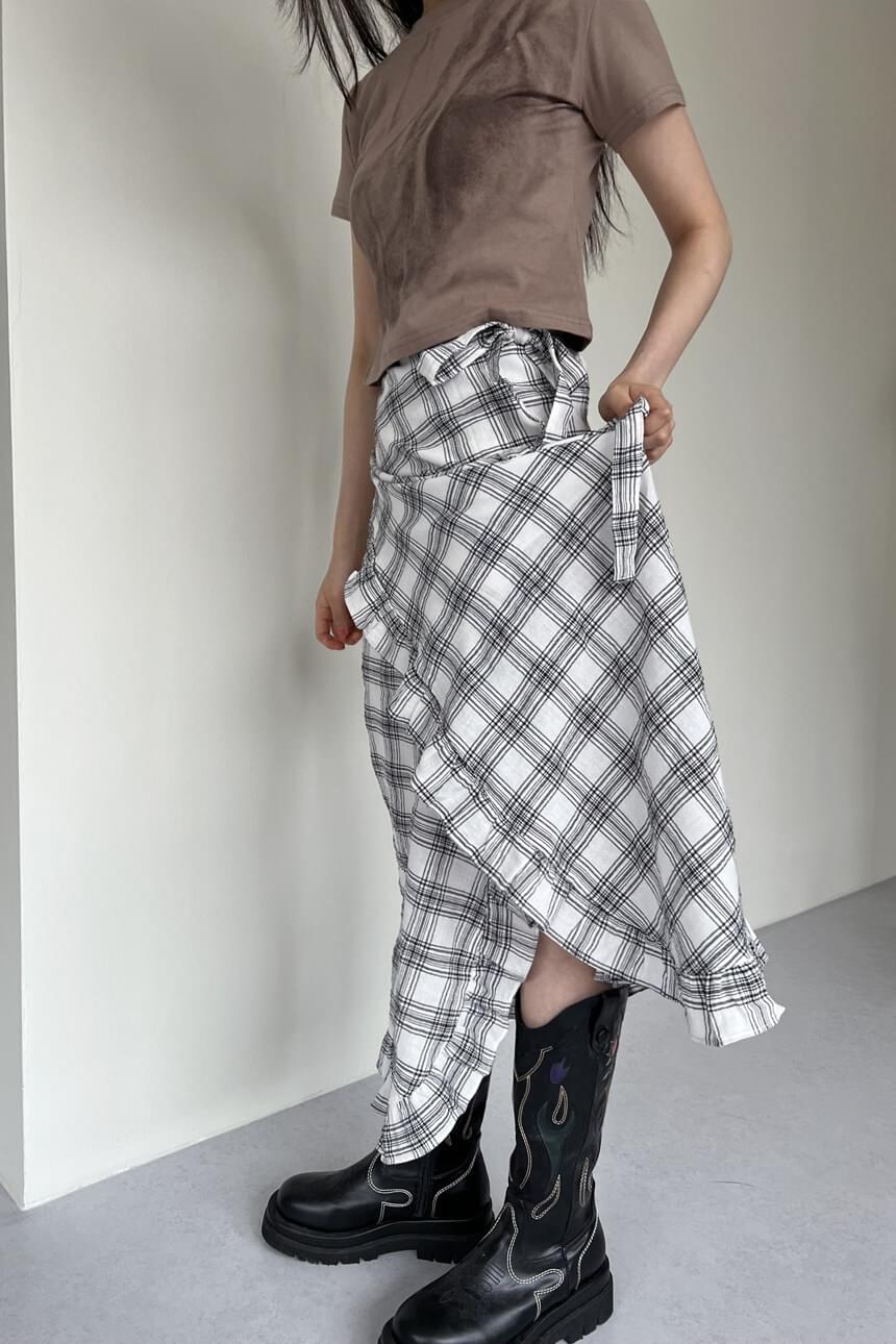 ruffle check wrap skirt