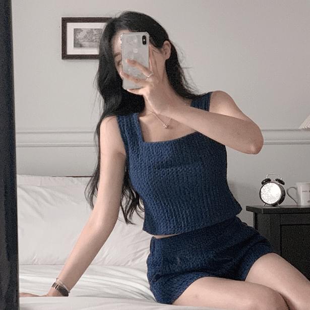 corvintrinkle square blouse
