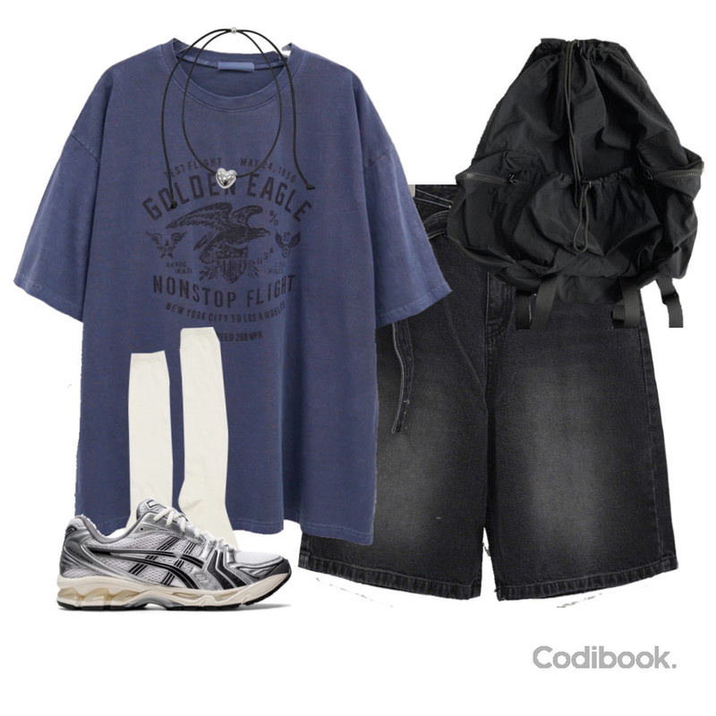 DAILYJOU 텐지 스트링 백팩 - 3 color,DAILYJOU 케임 시스루 롱 삭스(여름신상, 니삭스) - 3 color,DAILYJOU 파올 피그먼트 오버핏 반팔 티셔츠(여름신상, y2k) - 4 color등을 매치한 코디
