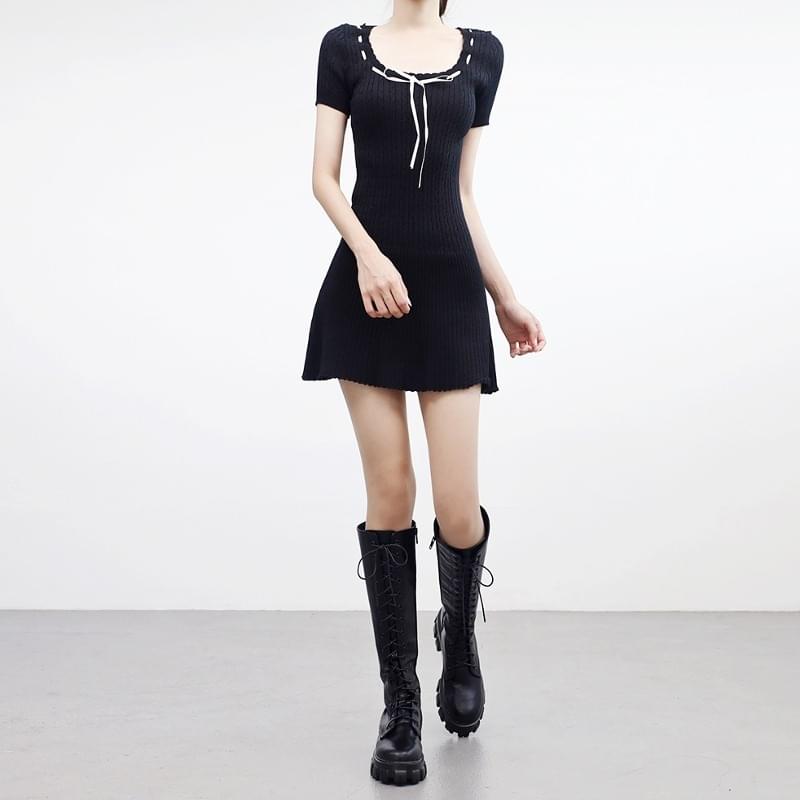 Konin Stitch Flare Knitwear Dress