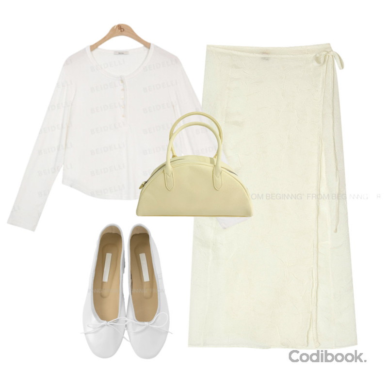 From Beginning 글로시 리본플랫슈즈 (5color),byclothes 센느 스웨이드 반달bag,BEIDELLI 차르르 골지 버튼 라운드 티셔츠등을 매치한 코디