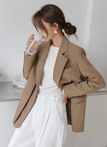 로렌드 루즈 핏 핀턱 자켓