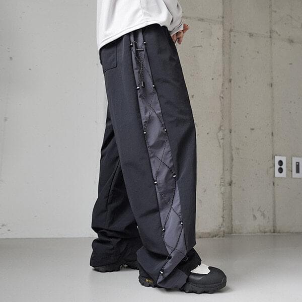 レクディストラップワイドパンツ