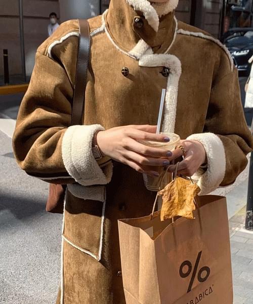 羊羔毛外套