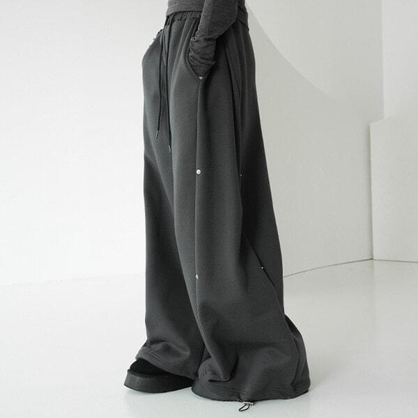 Fitz Rivet Training Pants