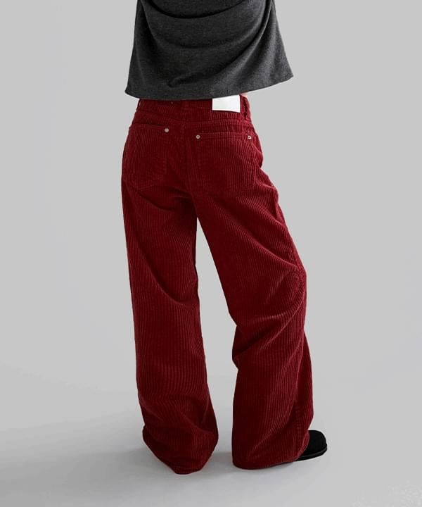 Hips color wide corduroy pants