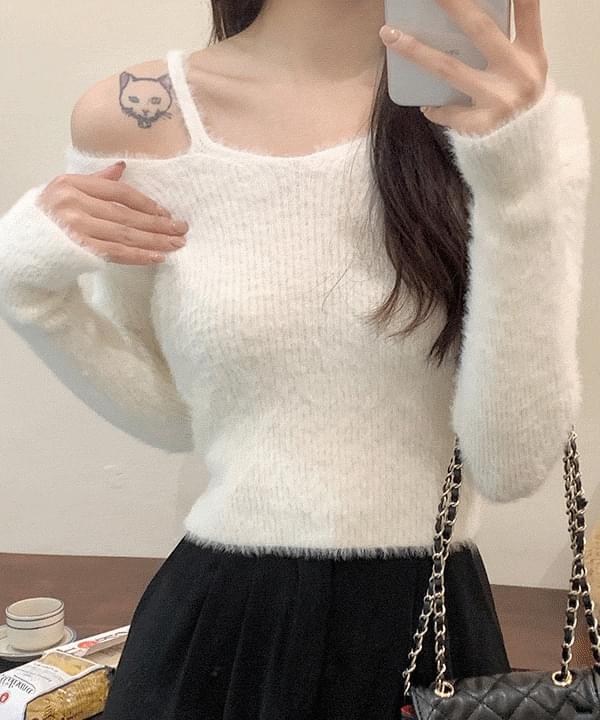 Hozni Shoulder Strap Ribbed Knitwear Crop T-Shirt