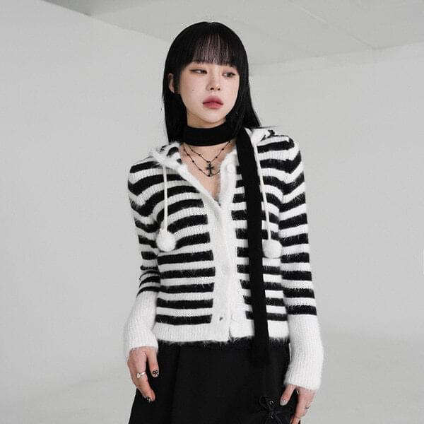Potty Striped Knitwear Cardigan 开襟衫