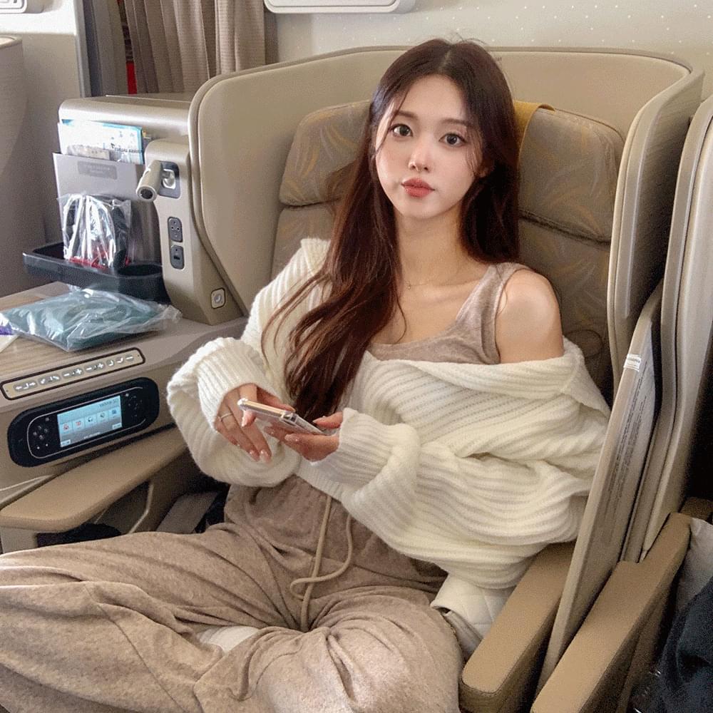 Sailor collar cropped Knitwear + cropped sleeveless + high waist banding wide pants Fleece-lined three-piece set item setup daily kkuanku one mile look white