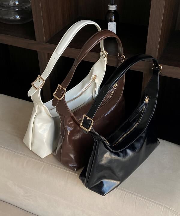 Deep leather leather gold buckle shoulder bag hobo bag 3 colors