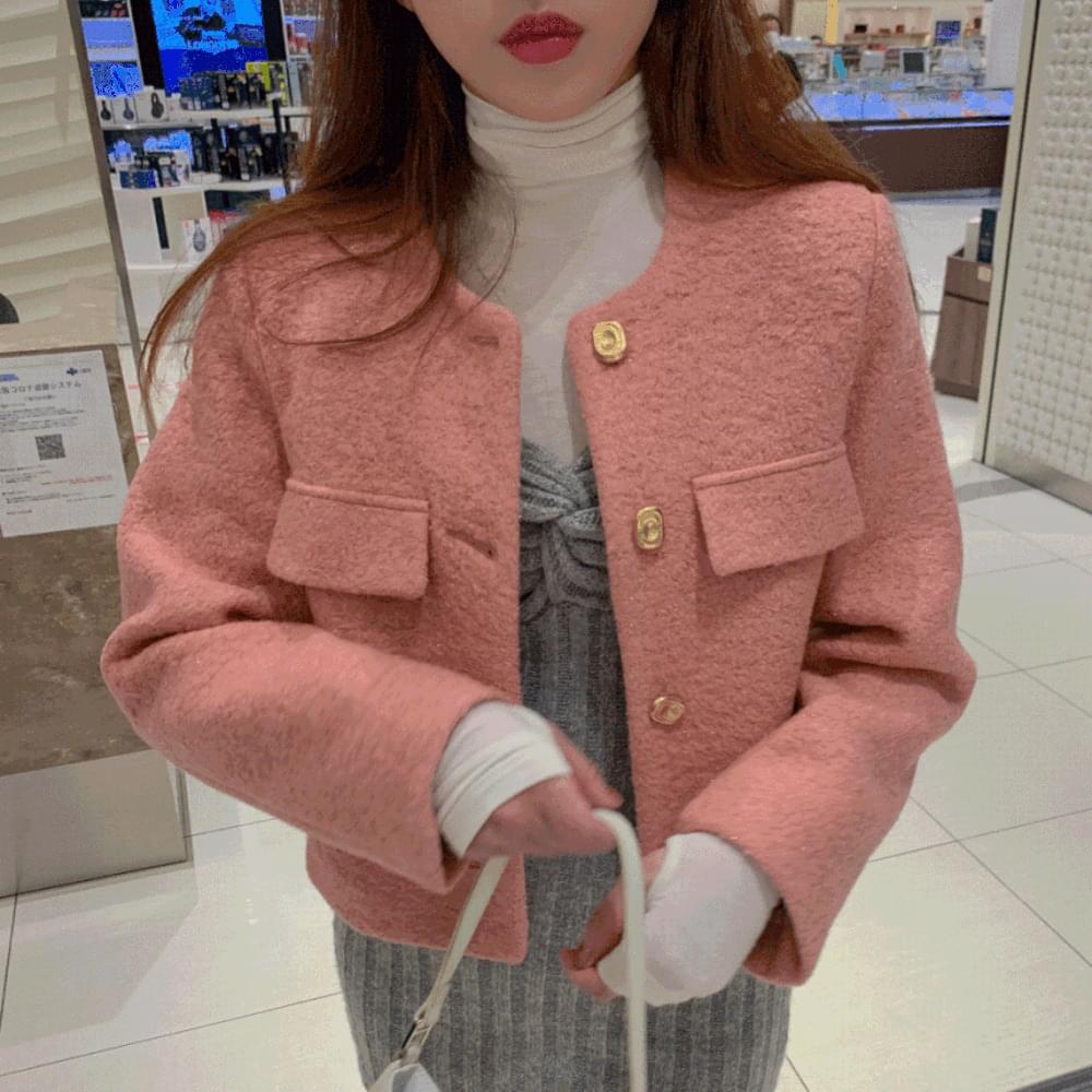 Thick booklet wool tweed collarless jacket gold button short coat wedding guest look pink ivory light yellow