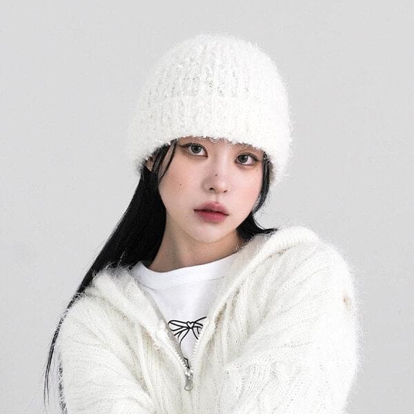 bobble wool beanie
