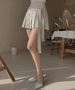 Tier pleated string skirt