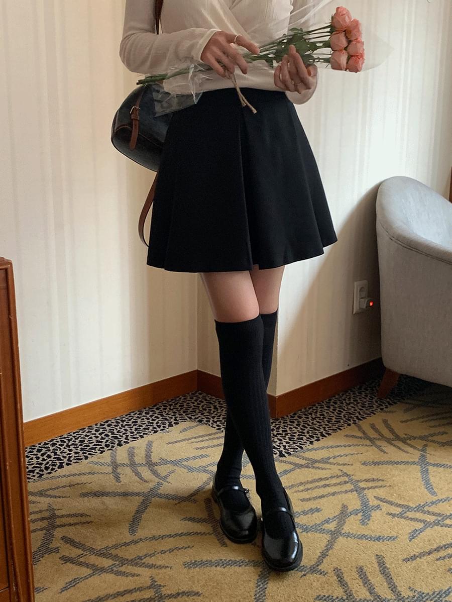 flared-skirt