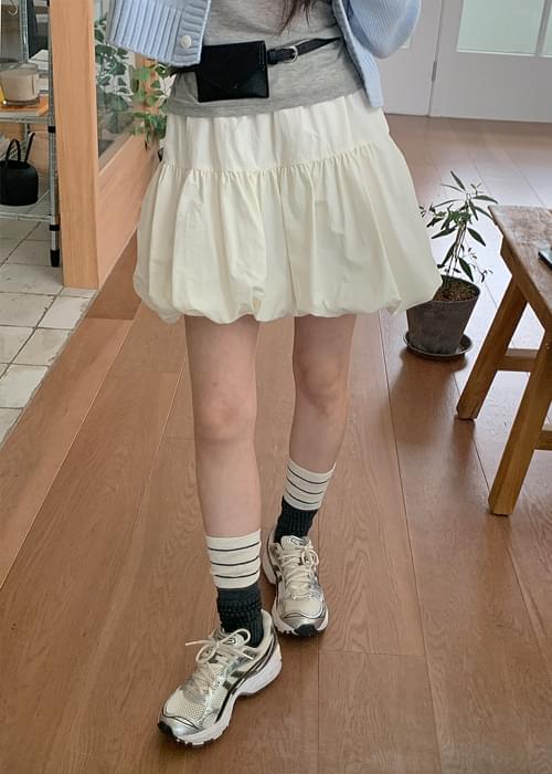 ナイロンパンプキンミニスカート