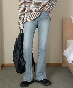 Furta Flared denim pants