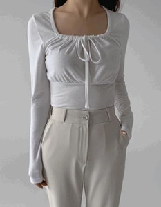 Bass Ribbon Crop Square T-shirt