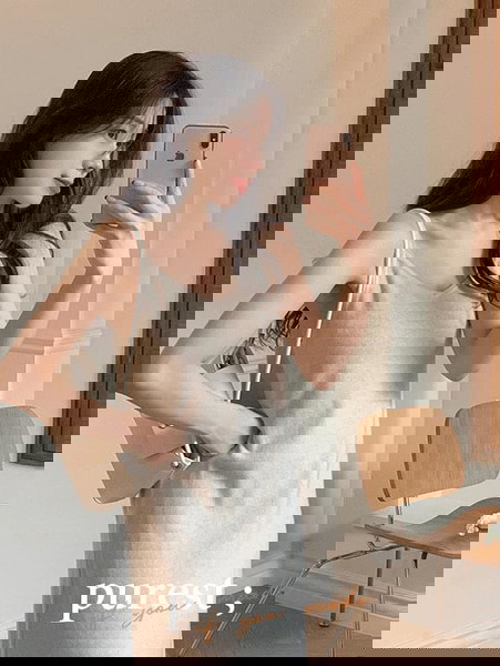 細肩帶緞面洋裝