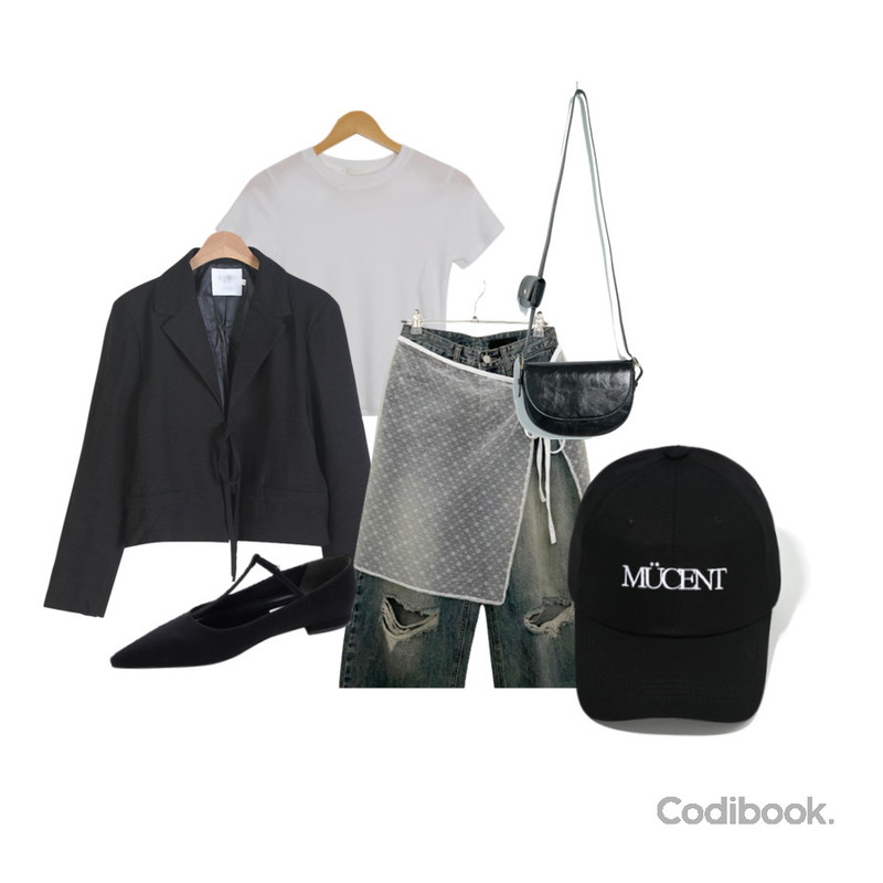 DANGDANG GIRL 아텐브 미니 포켓 라운드 반달 크로스백,MUCENT 1+1 MUCENT BALL CAP (18 Color),WONLOG 로젠 스트랩 슈즈등을 매치한 코디