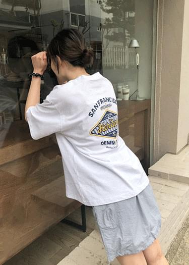 短袖上衣