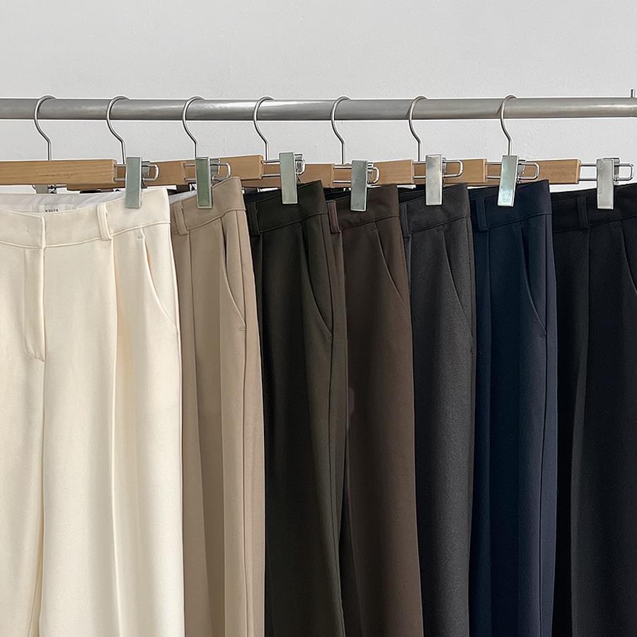 Winter pin tuck slacks