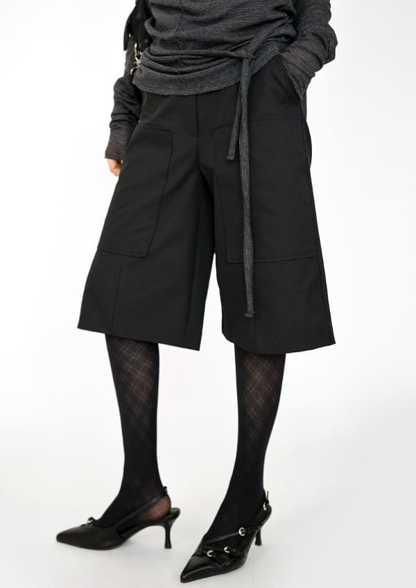 model half pants