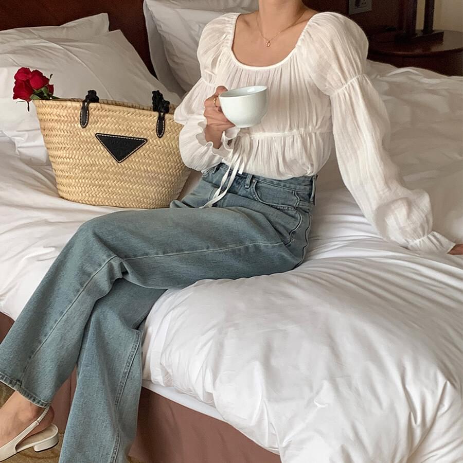 Monet puff blouse