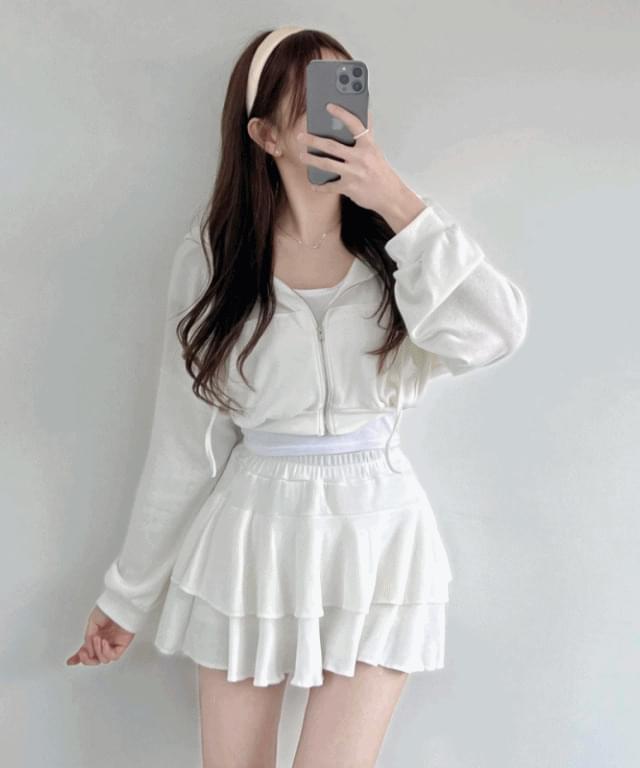 可愛運動套裝 連帽外套拼接喇叭裙