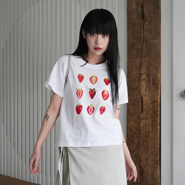 Fresh Strawberry T-Shirt 短袖上衣