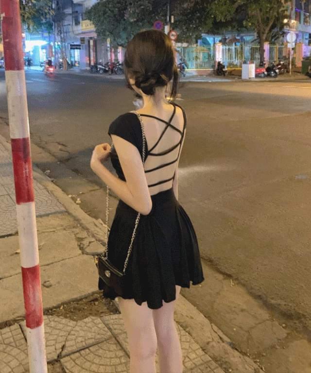 Mini Dresses