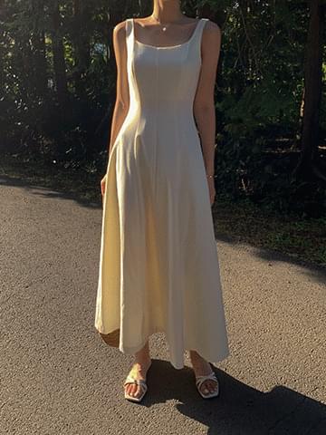 マキシワンピース