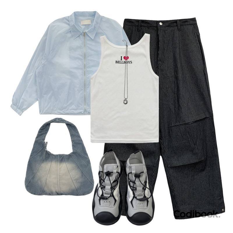 AAKE DENIM SHOULDER BAG (3color),AAKE STAR PUNCHING NECKLACE (star),AAKE LOVE PUNCHING SLEEVELESS (3color)등을 매치한 코디