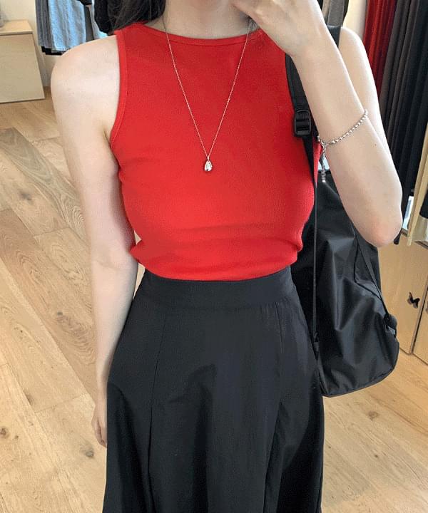 sleeveless