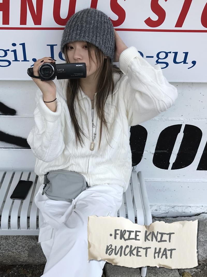 FRIE KNIT BUCKET HAT (5COLOR)