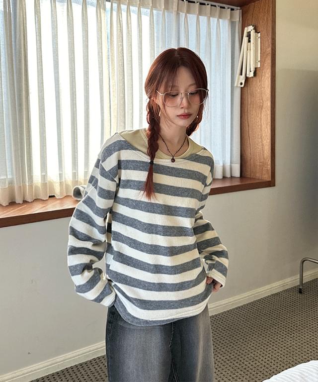 Kelosh Striped Loose-fit Fleece-lined boat neck t-shirt - 2 colors